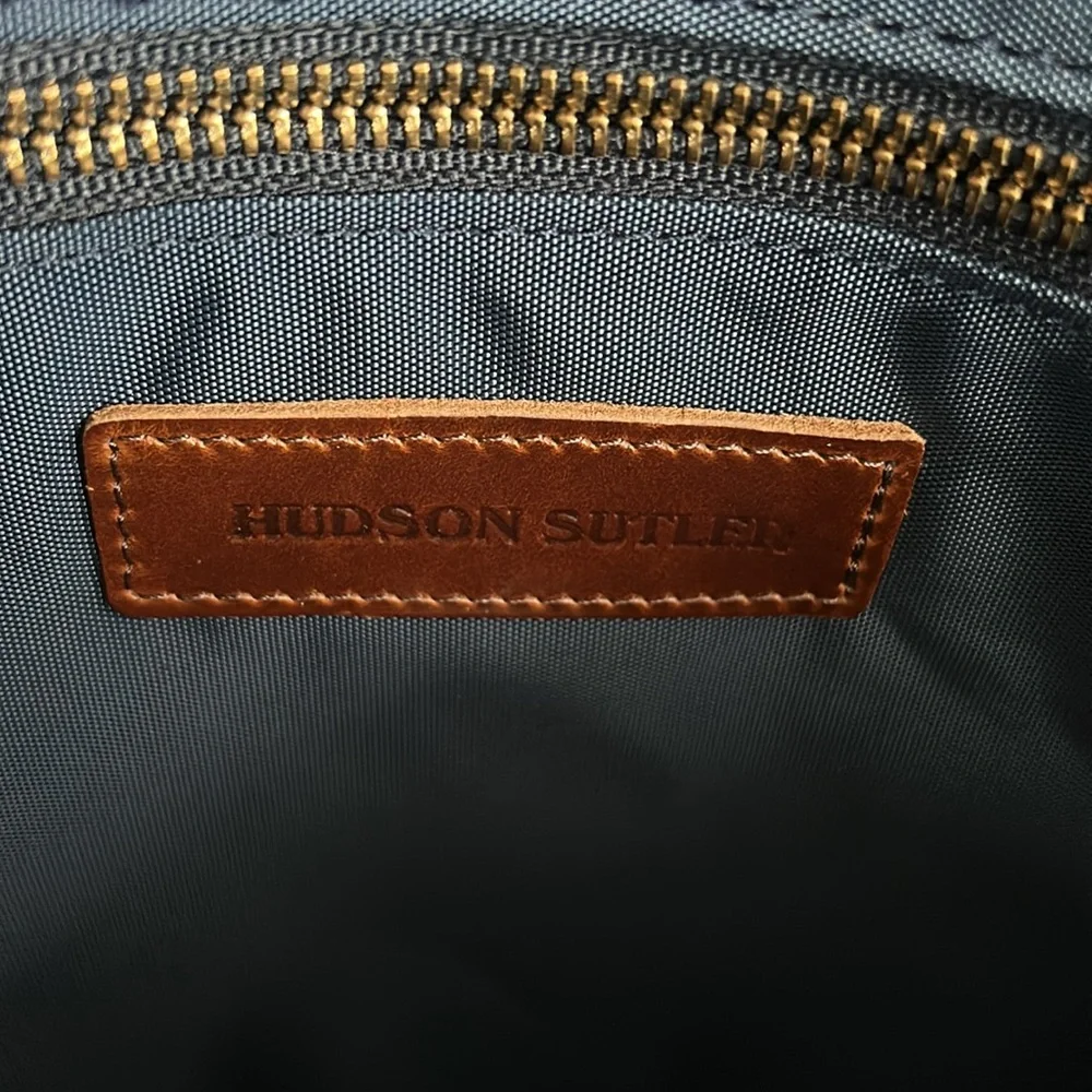 Hudson Sutler Heritage Slim Briefcase navy with leather handles